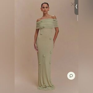 Meshki Brynn Dress- Elegant Olive Green Off-Shoulder Dress